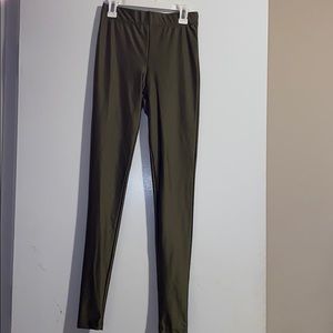 Metallic green leggings